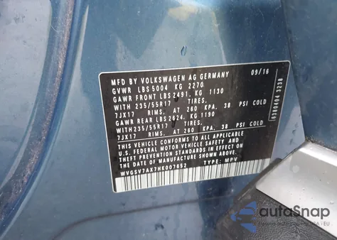 2017 Volkswagen Tiguan 2.0T Wolfsburg Edition z USA, uszkodzony, nr VIN WVGSV7AX7HK007652